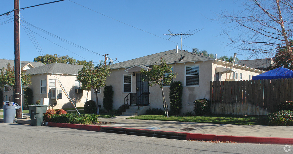 Primary Photo - 108-120 N 1st Ave