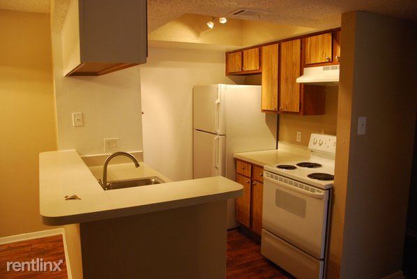 Building Photo - 4021 Steck Ave