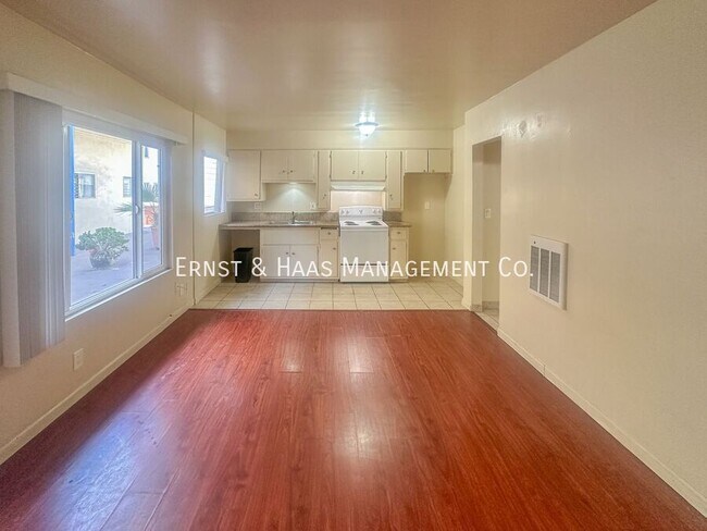 Foto del edificio - 105 Atlantic Ave