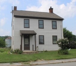 Building Photo - 127 Nashville Blvd