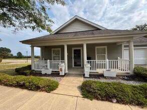 Building Photo - 136 Pleasant Ridge Rd