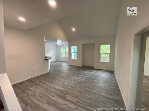 Foto del edificio - 273 Brewster Dr