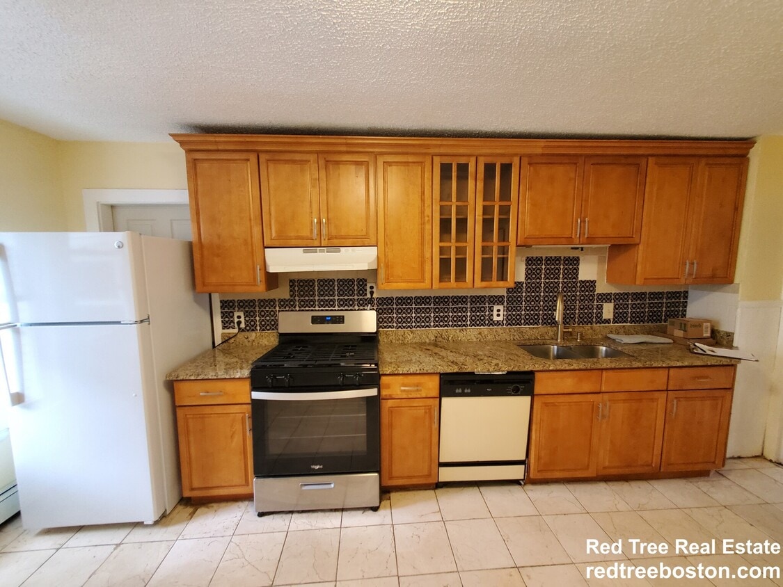 Primary Photo - 7 High Street Pl