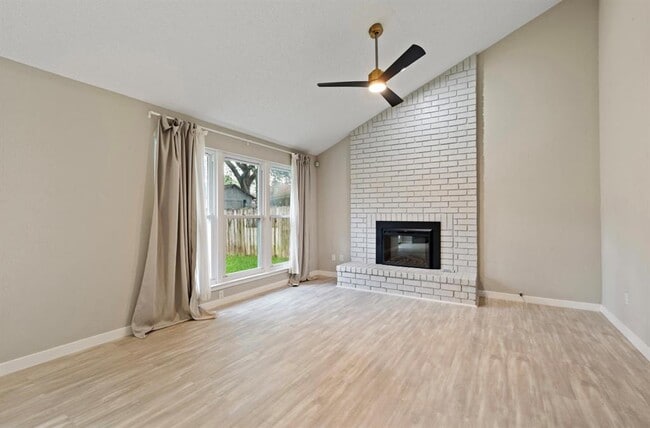 Building Photo - 25510 Chapel Ridge Ln