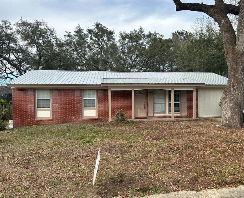 207 22nd St, Niceville, FL 32578 House Rental in Niceville, FL