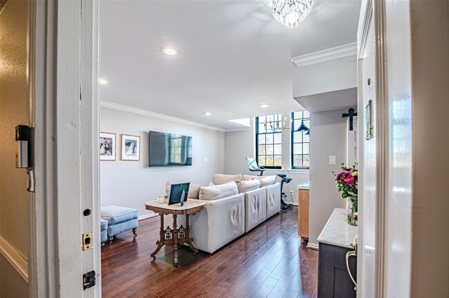 Building Photo - 1100 Harvard St