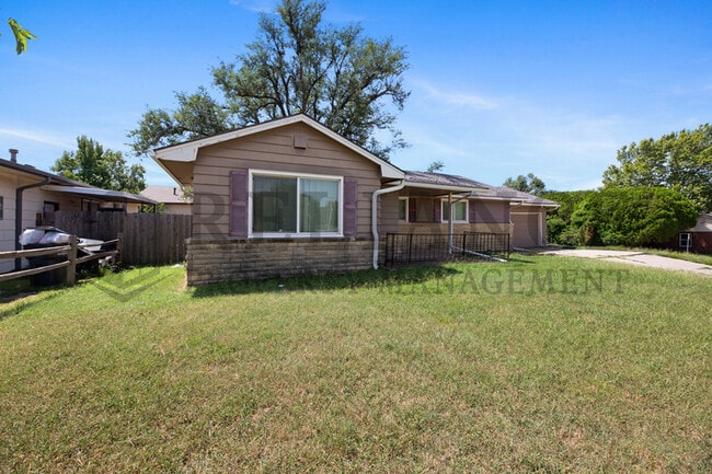 Foto del edificio - 8403 E Gilbert St