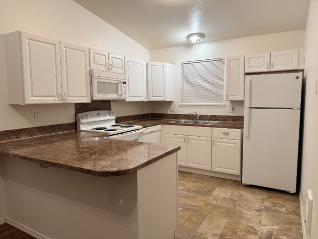 Building Photo - 9709 11th Ave Ct E