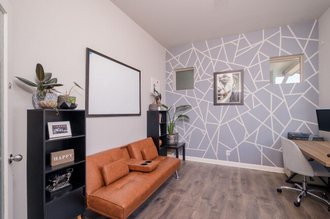 Foto del edificio - 1385 W 66th Pl