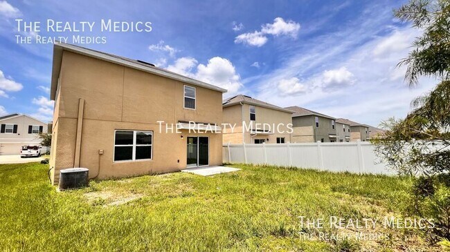 Building Photo - 10126 Mangrove Well Rd