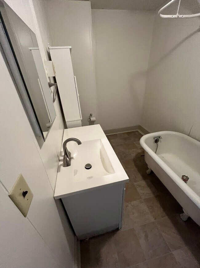 Foto del edificio - 15 LLC- 21-27 Durand St.