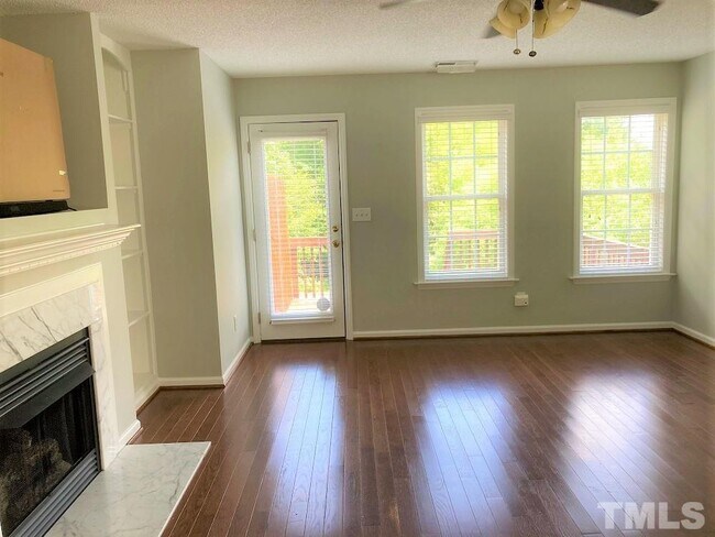 Foto del edificio - 2516 Blackwolf Run Ln