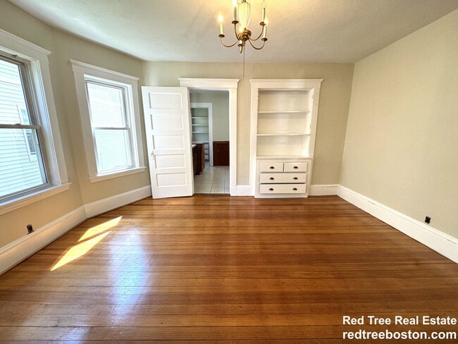 Foto del edificio - 20 Hunnewell Ave