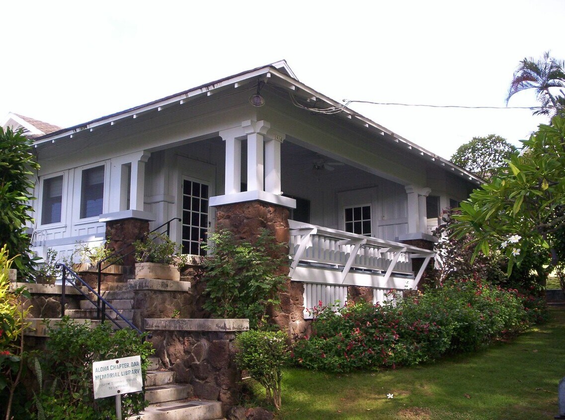 Primary Photo - Make this your next home