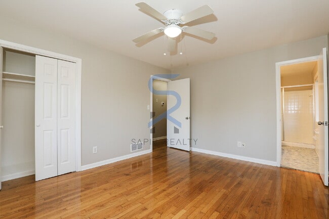 Building Photo - Feel-Good Living – Beautiful 3BR/2.5BA in a Close-Knit Palmetto Neighborhood
