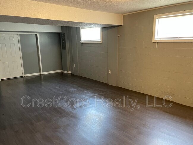 Building Photo - 111 McKee Rd
