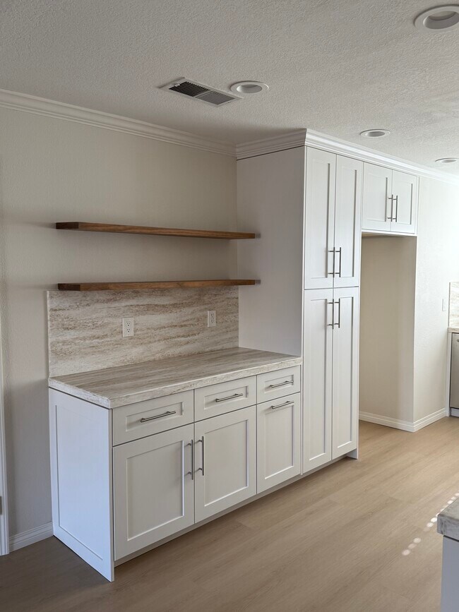 Foto del edificio - 6624 Trilby Ct