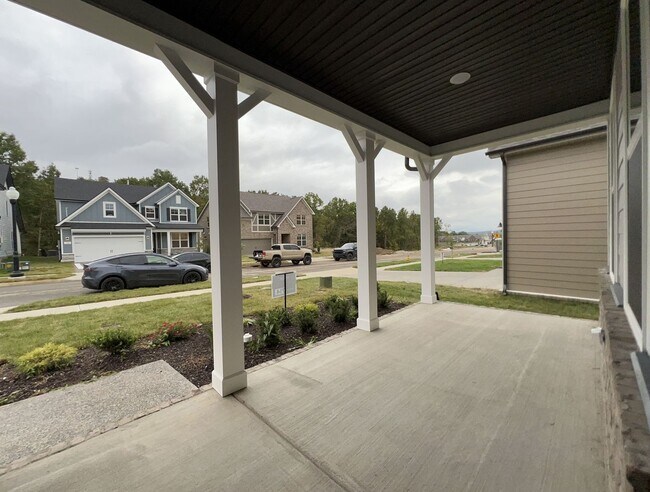 Foto del edificio - Carrellton Community - Single Family HOME now AVAILABLE
