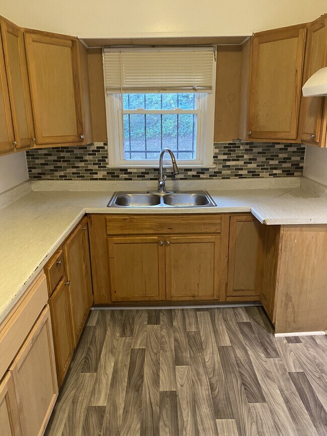 Foto del edificio - 2145 Macon Dr SW