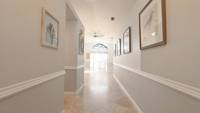 Building Photo - 10789 Barque Ct