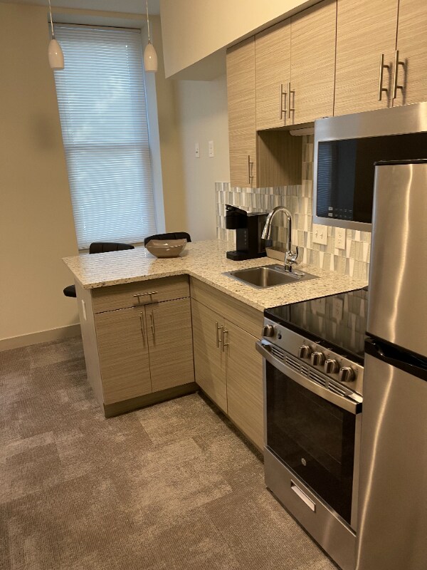 Foto del edificio - 1417 W 9th St