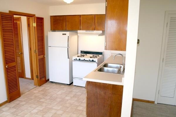 Interior Photo - 6526 Oliver Apartments