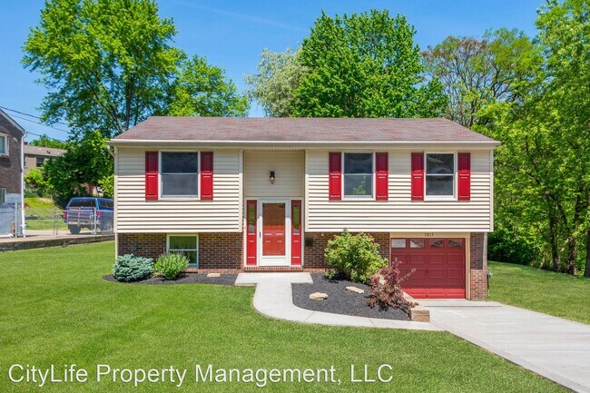 Foto del edificio - 3 br, 1 bath House - 3815 Louisa Street
