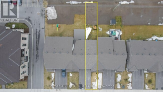 Building Photo - 318 Livery St