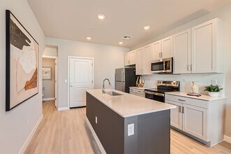 Building Photo - The Douglas