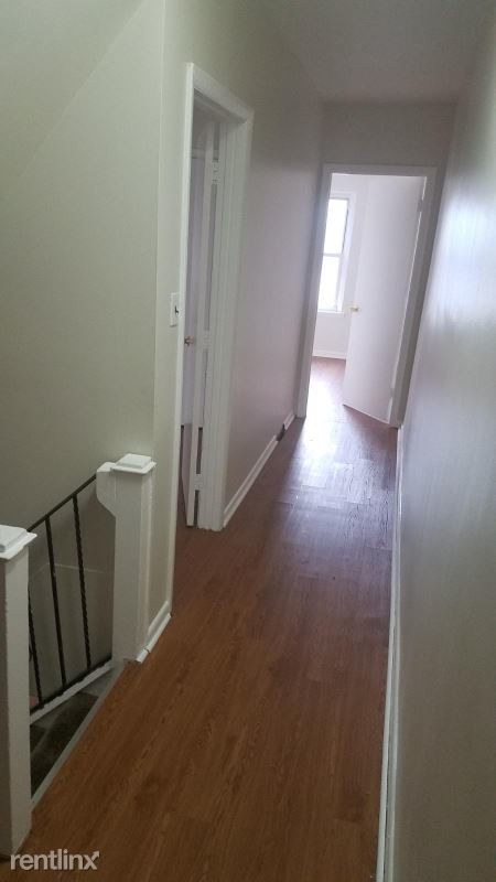 Foto del edificio - 5 br, 2 bath House - 203 North Connell Street
