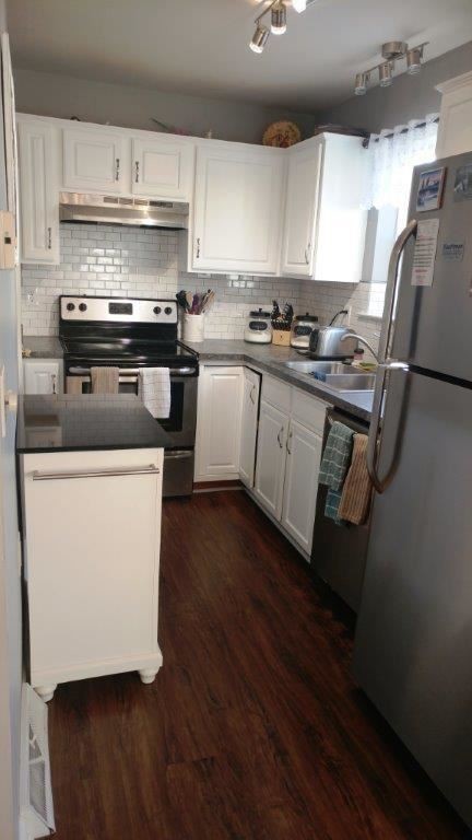 Primary Photo - 3 br, 2 bath House - 343 W MAIN STREET
