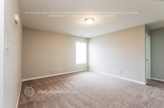 Foto del edificio - 1723 Bray Dr