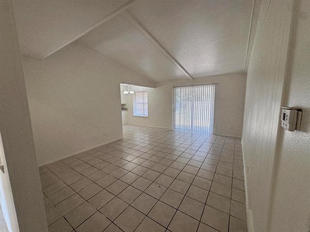 Foto del edificio - 9725 Grove Oaks Blvd