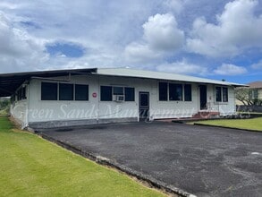 Building Photo - 93 E Kawili St