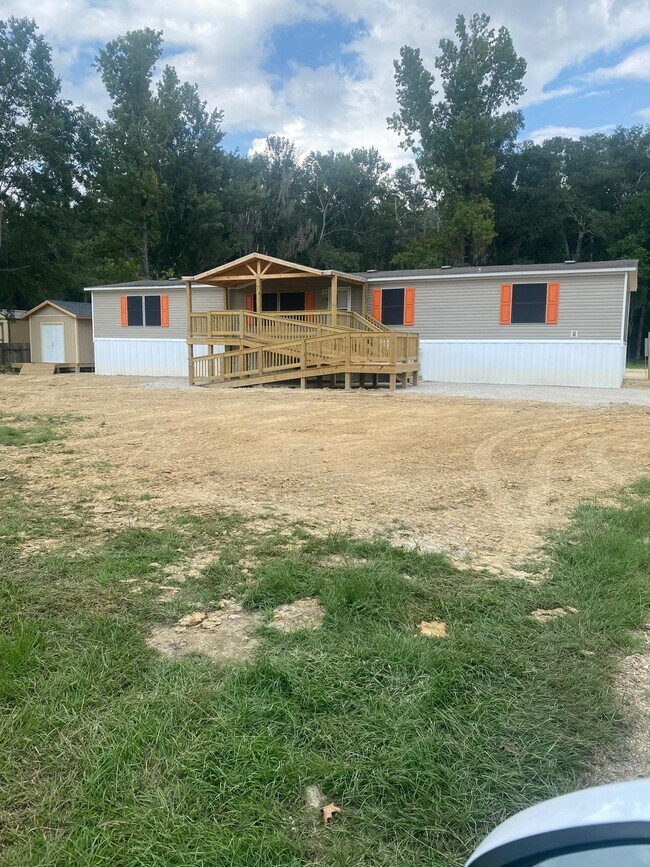 Foto del edificio - 35288 Curtis Dr