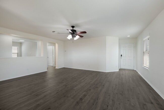Building Photo - 6814 Loma Blanca