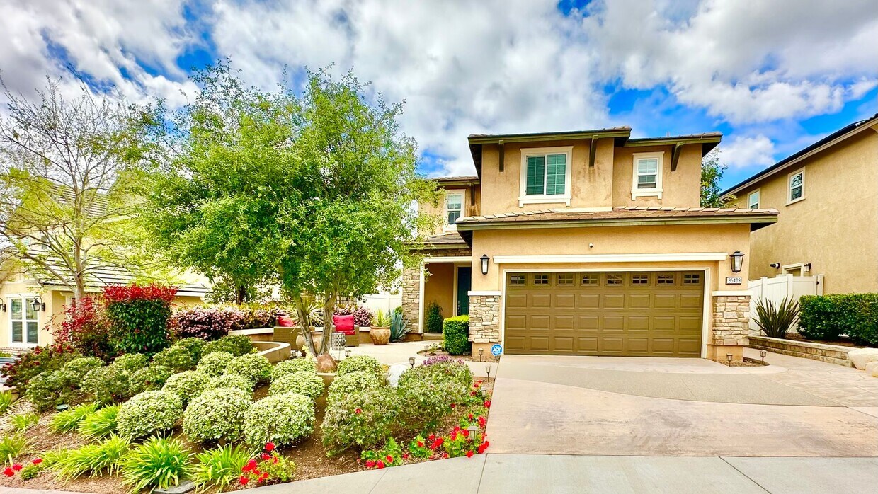 Foto principal - Beautiful "Model" Home in the Horse Creek ...