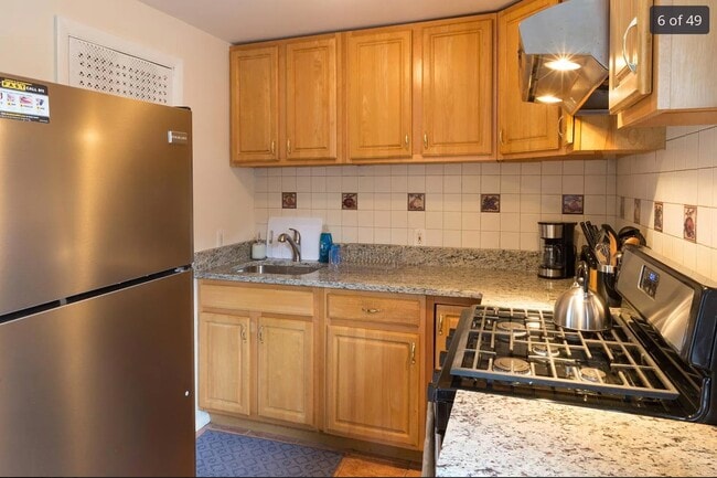 Photo - 10 Saddlewood Ct Townhome