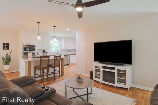 Building Photo - 4 br, 3 bath House - 239 Denson Drive