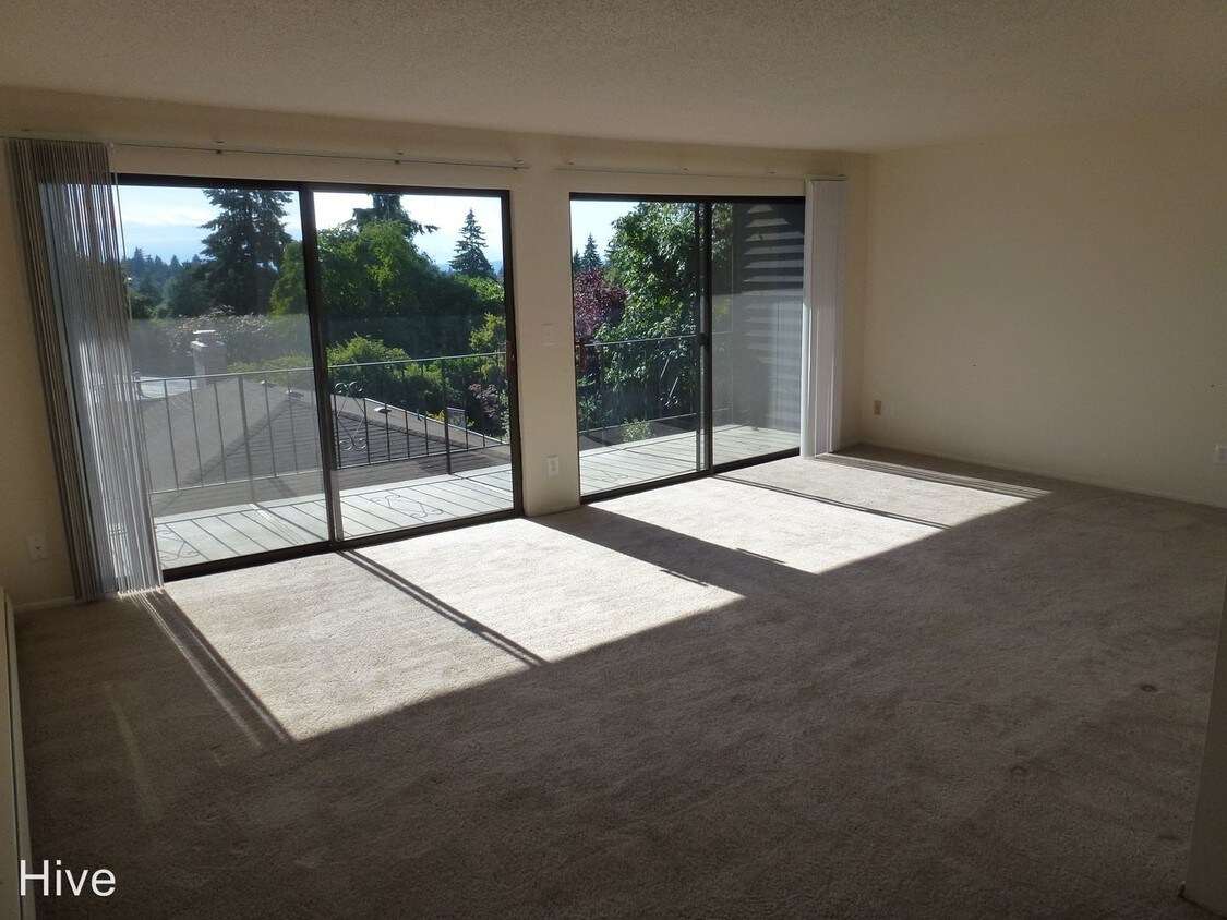 Foto principal - 104 N 104th St