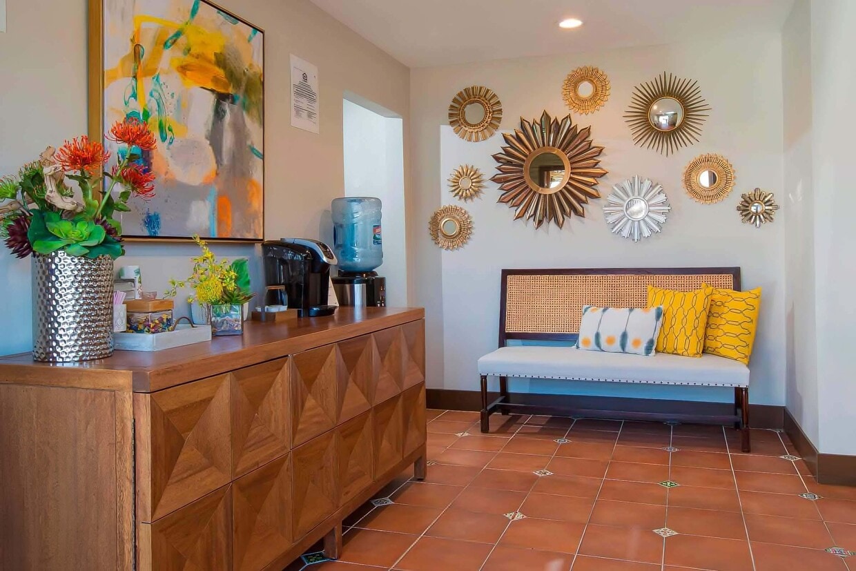 VISIT OUR FRIENDLY STAFF TO RENT YOUR APARTMENT AT MONTE VISTA - Monte Vista
