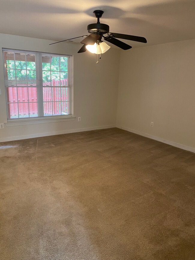 Photo - 14236 Madrigal Dr Townhome