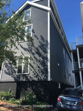 Primary Photo - 8 Hanover St