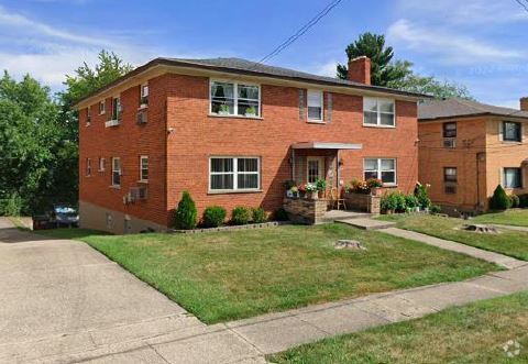 Building Photo - 3230 Blueacres Dr