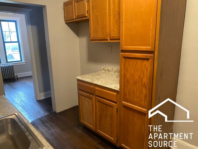 Foto del edificio - 2059 W Touhy Ave