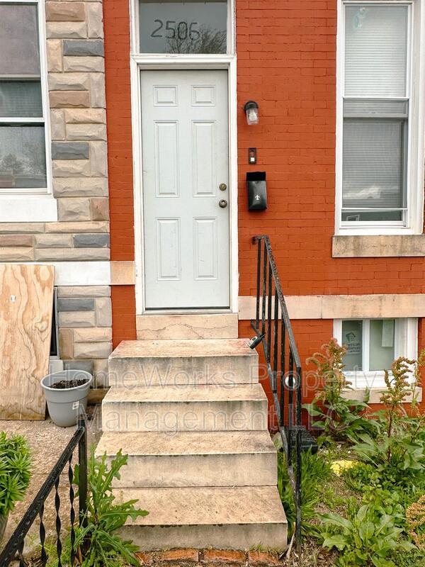 Building Photo - 2506 McHenry St