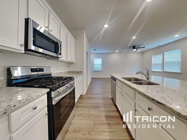 Foto del edificio - 2464 Lennox Rd SE