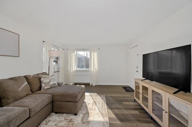 Foto del edificio - 3910 E Gatewood Ln