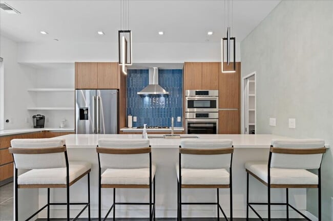 Building Photo - 1201 Enfield Rd