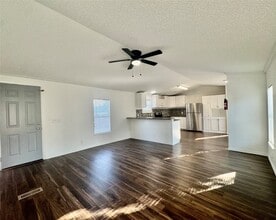 Building Photo - 1007 Spooner St